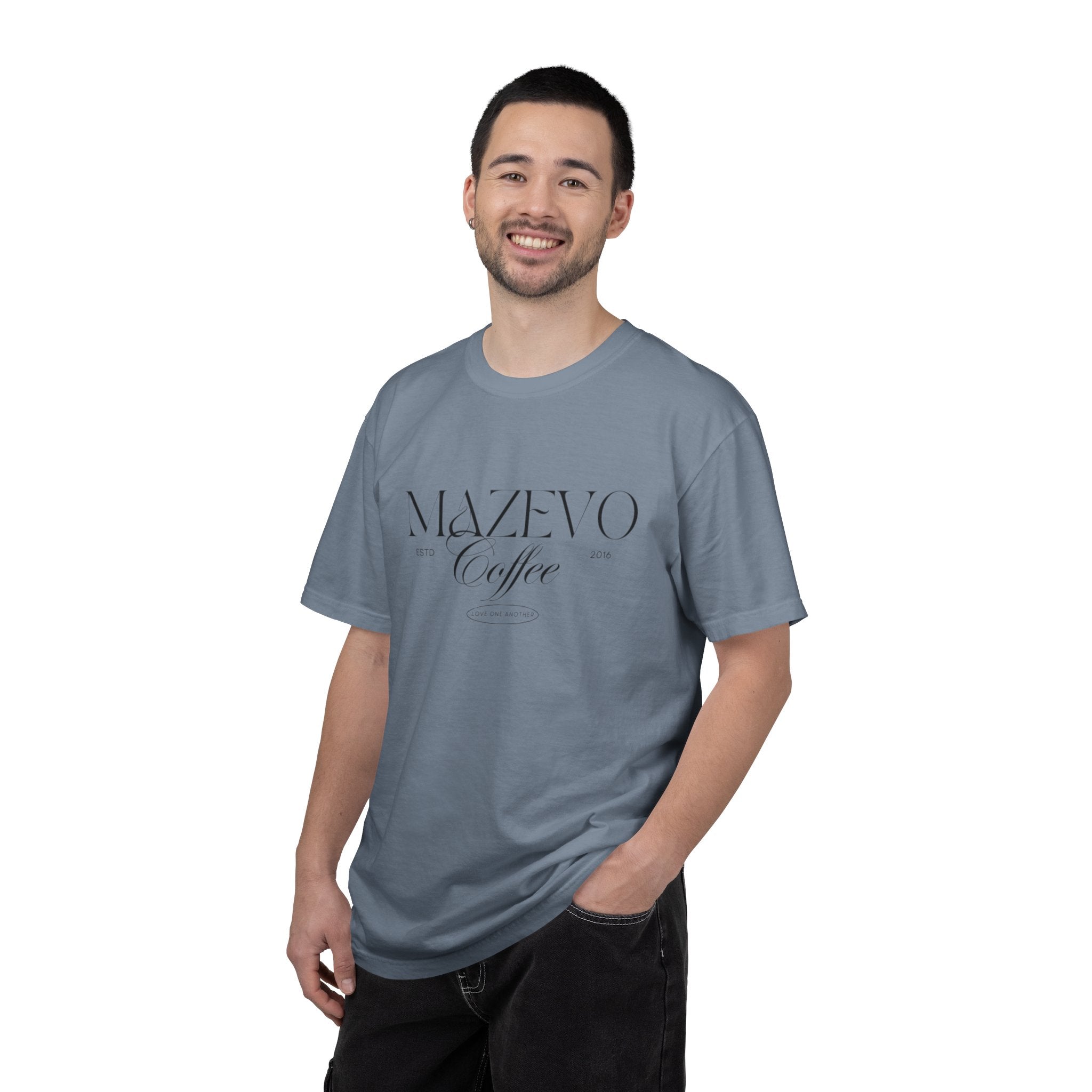 Mazevo Coffee Graphic T-Shirt — Classic Minimal Logo Tee