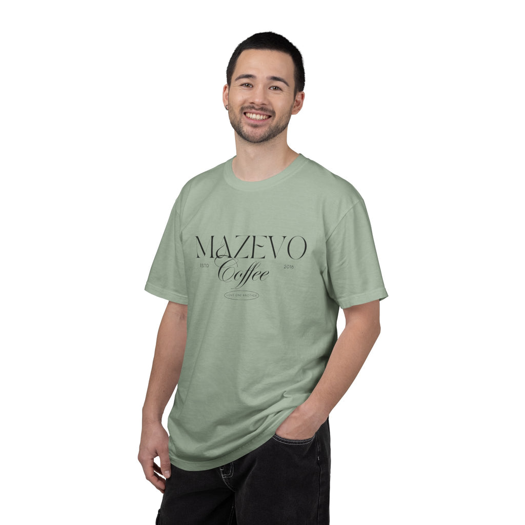 Mazevo Coffee Graphic T-Shirt — Classic Minimal Logo Tee